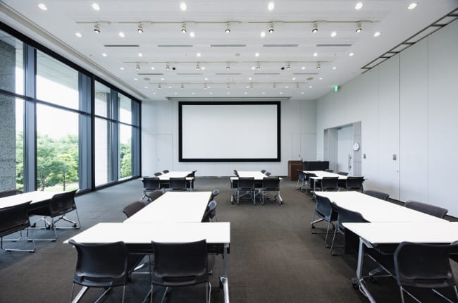 カンファレンスC