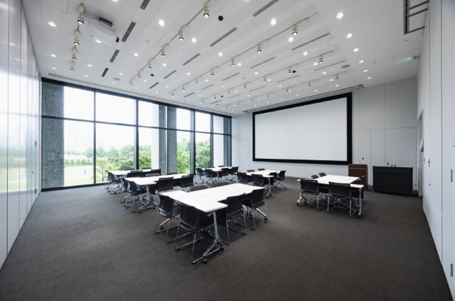 カンファレンスC