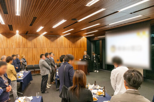 【ホール】懇親会+マグロ解体ショー